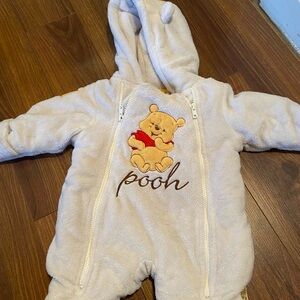 Winnie the Pooh Bunting Suit (Newborn size)